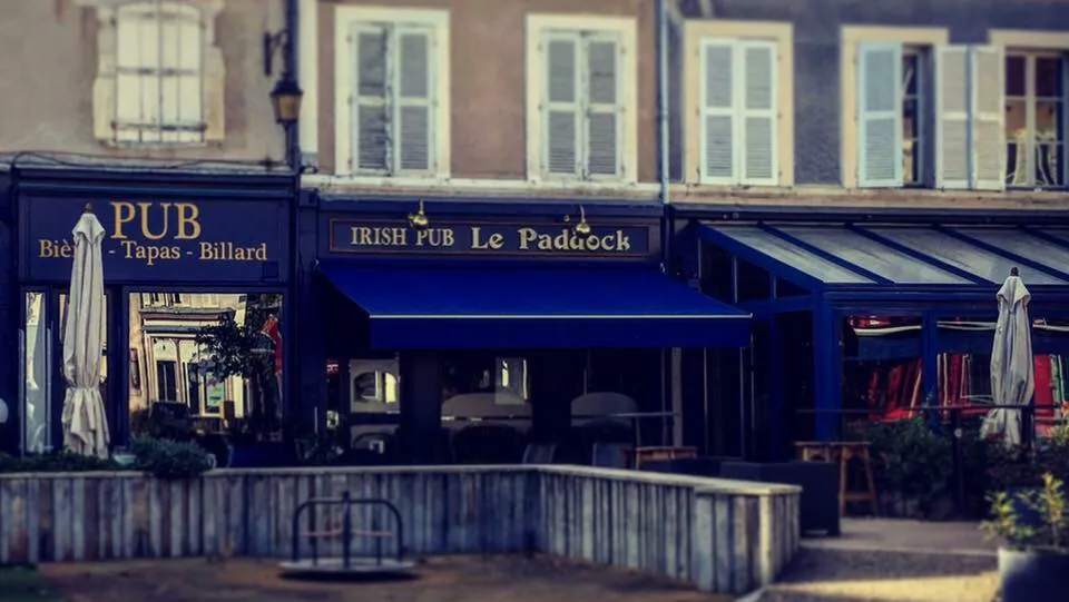 Le Paddock · Photos 12